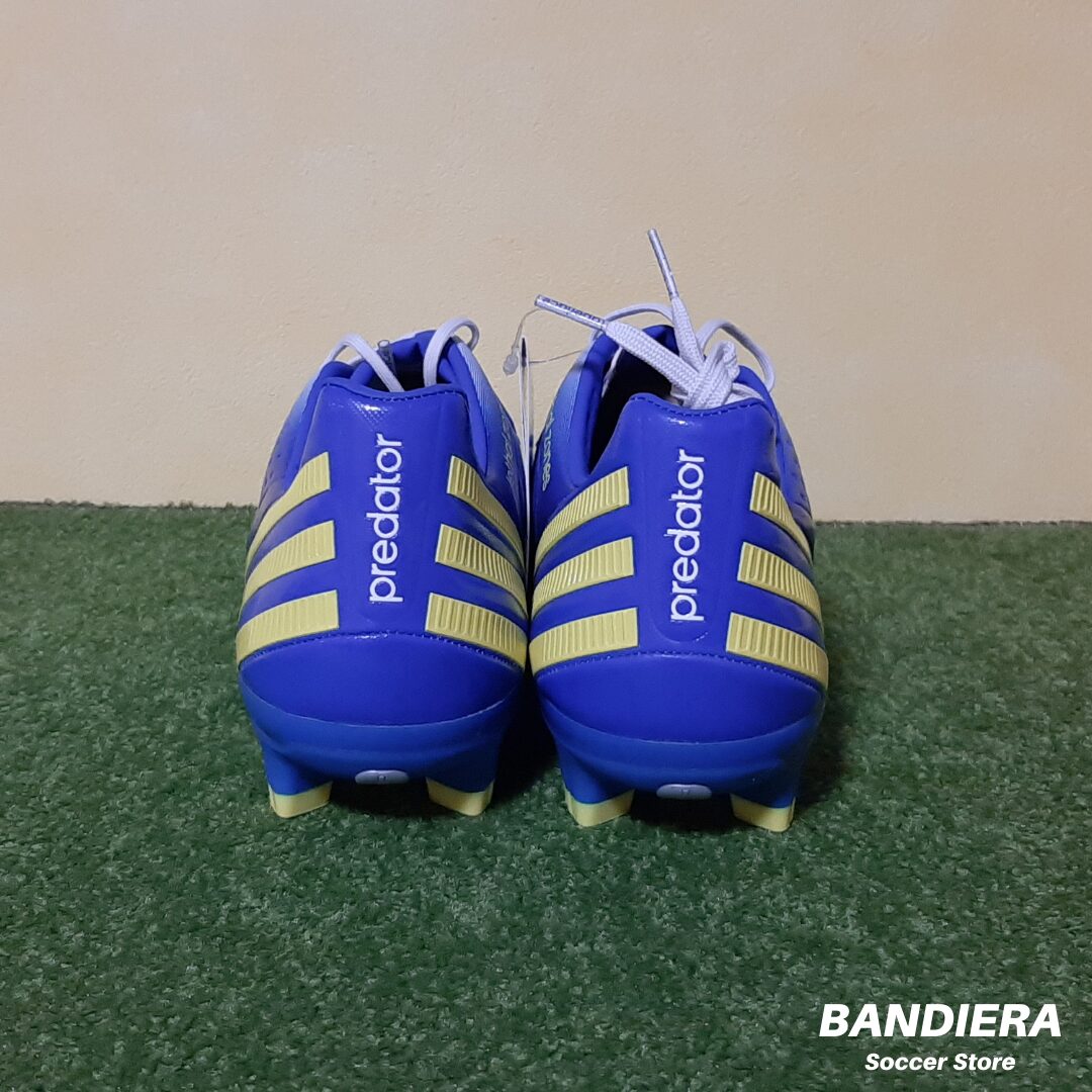 【アディダス】サッカースパイク プレデター リーサルゾーン ジャパン TRX HG（ホワイト×ブルー）