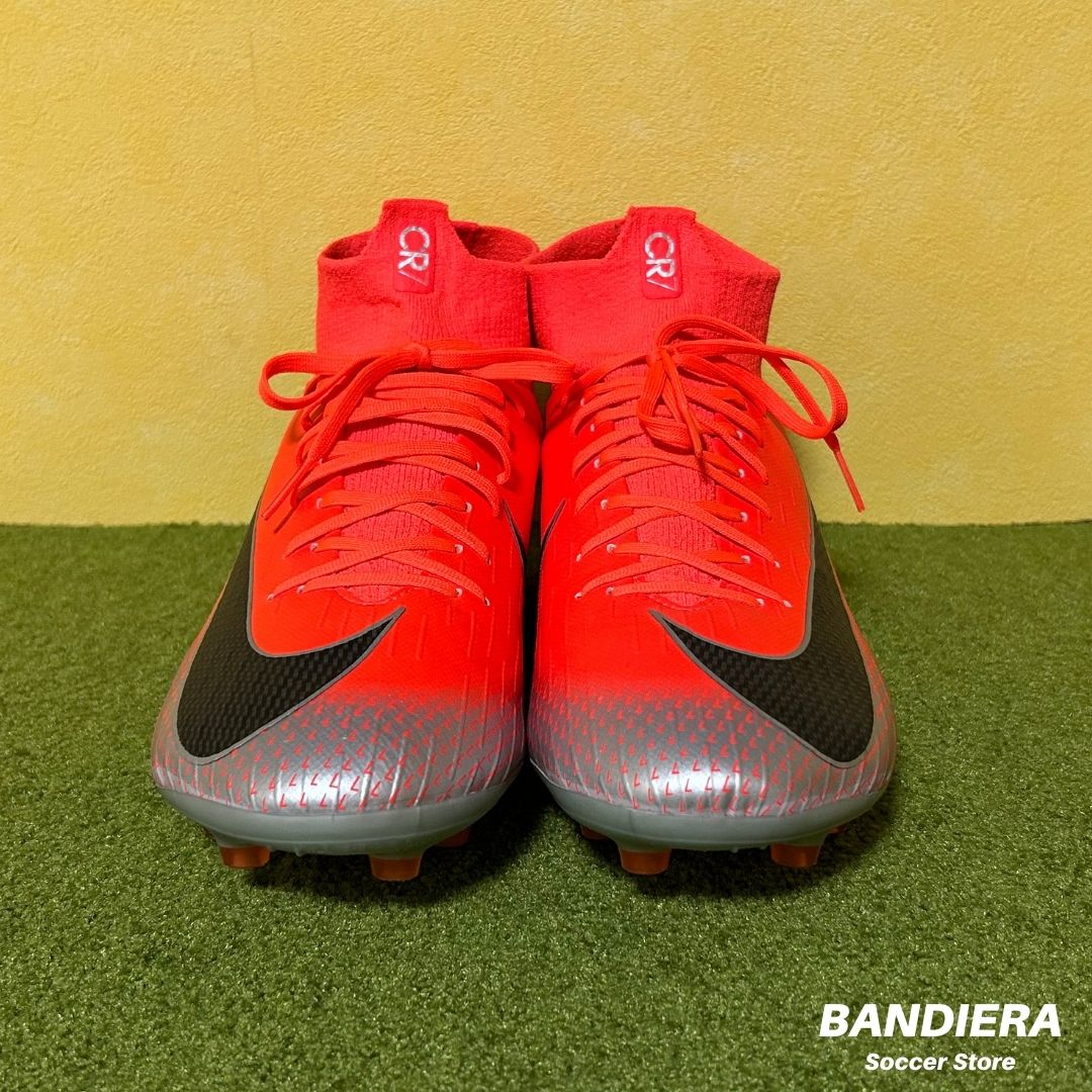 【ナイキ】サッカースパイク マーキュリアル スーパーフライ 6 PRO CR7 AG（レッド×シルバー）