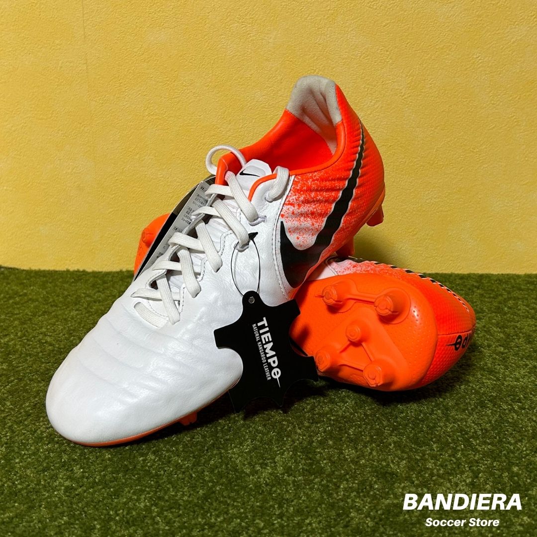 【ナイキ】サッカースパイク ティエンポ レジェンド 7 PRO HG（ホワイト×オレンジ）