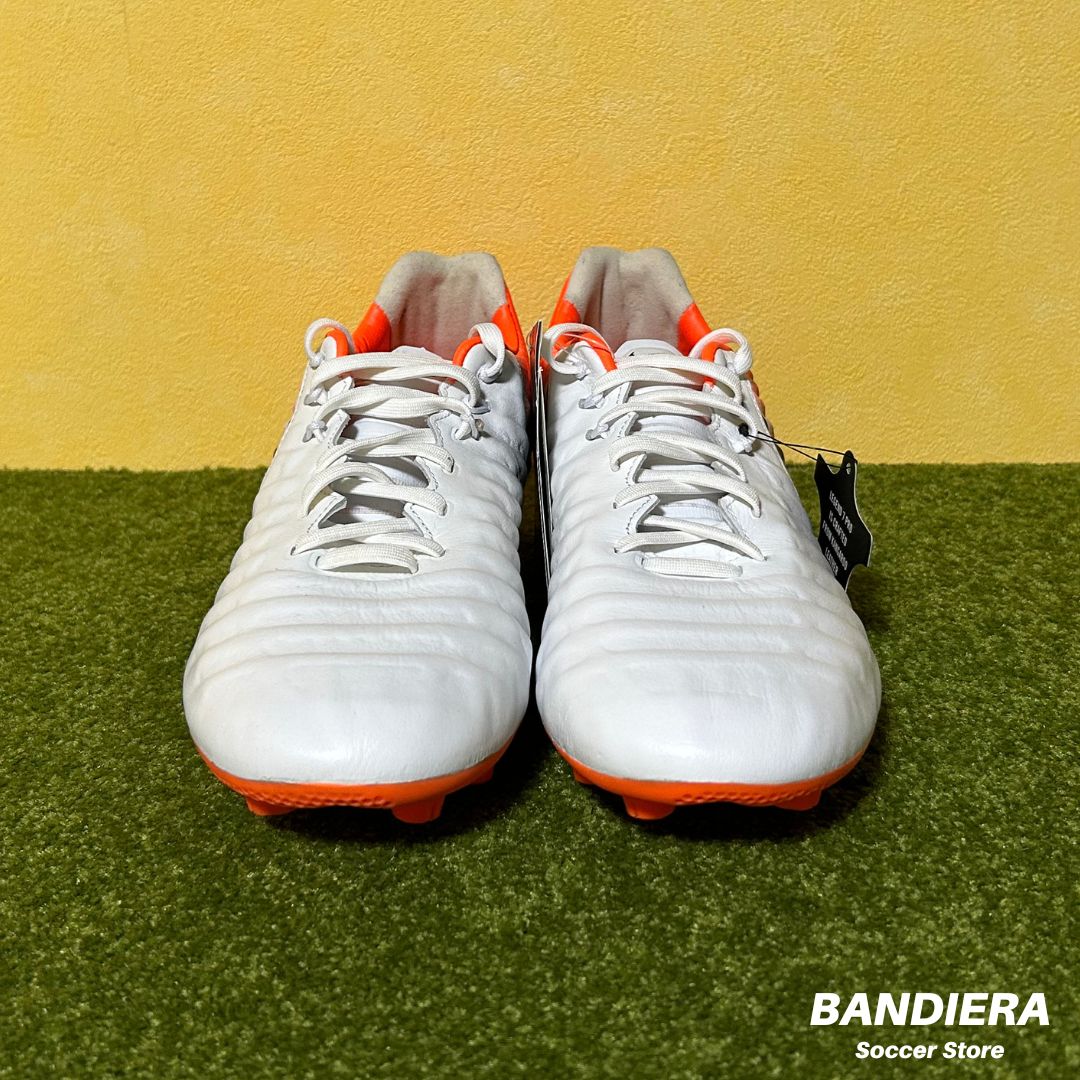 【ナイキ】サッカースパイク ティエンポ レジェンド 7 PRO HG（ホワイト×オレンジ）