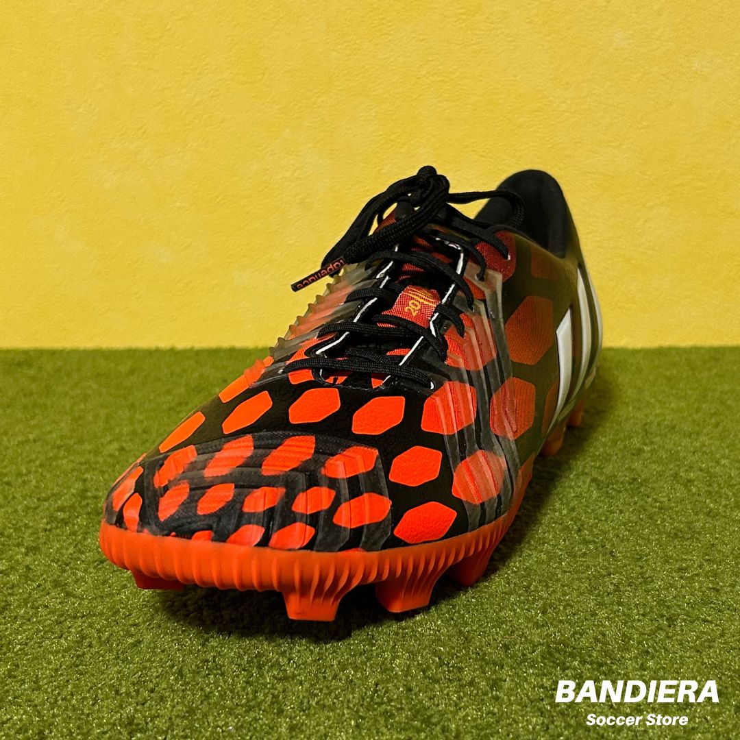 ADIDAS アディダス サッカースパイク プレデター インスティンクト ジャパン HG（ブラック×レッド）M17648