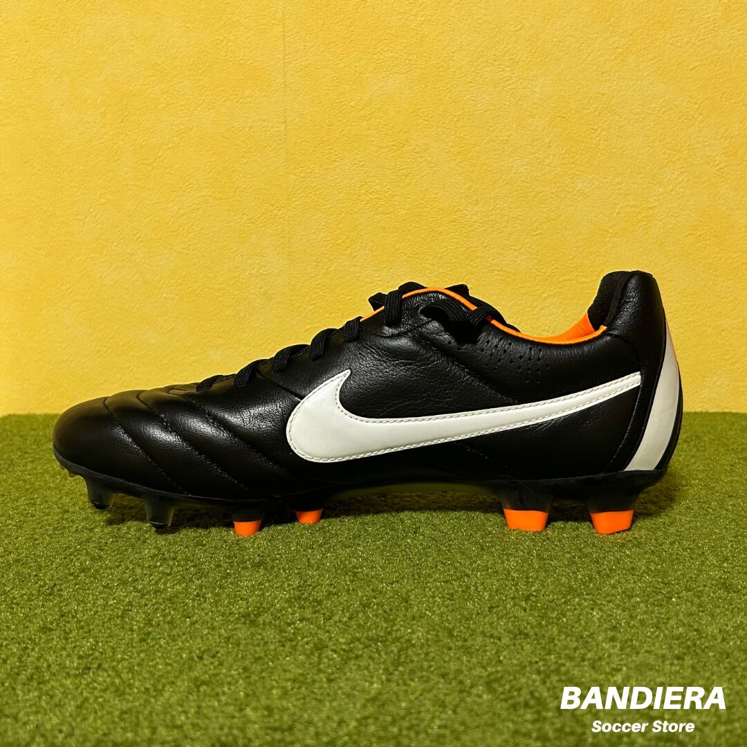 NIKE ナイキ サッカースパイク ティエンポ レジェンド IV HG-E AF（ブラック×ホワイト×オレンジ）454325 018