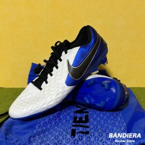 NIKE ナイキ サッカースパイク ティエンポ レジェンド 8 エリート FG ACC（ホワイト×ハイパーロイヤル）AT5293-104