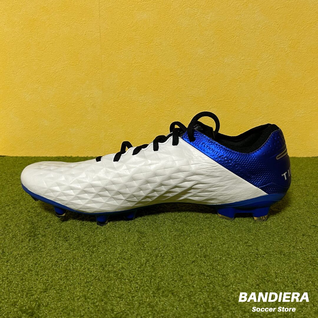 NIKE ナイキ サッカースパイク ティエンポ レジェンド 8 エリート FG ACC（ホワイト×ハイパーロイヤル）AT5293-104