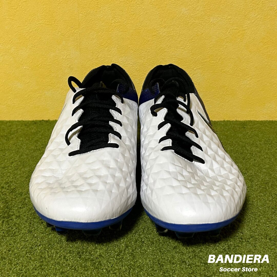 NIKE ナイキ サッカースパイク ティエンポ レジェンド 8 エリート FG ACC（ホワイト×ハイパーロイヤル）AT5293-104