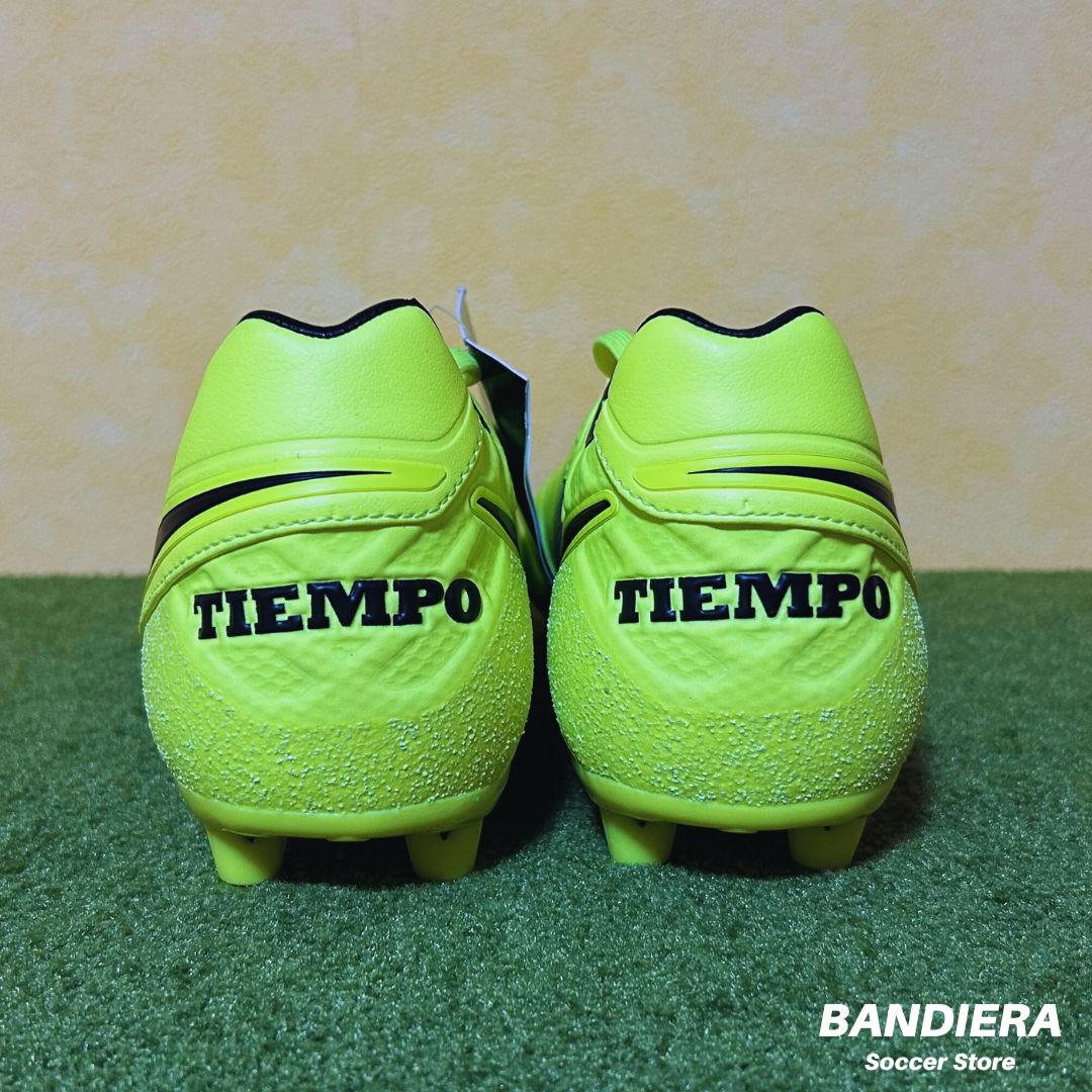 NIKE ナイキ サッカースパイク ティエンポ レガシー Ⅱ HG-E（蛍光イエロー）819219 707